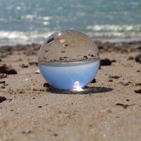 Juggle Dream Crystal Clear Acrylic Contact Juggling Ball 75mm
